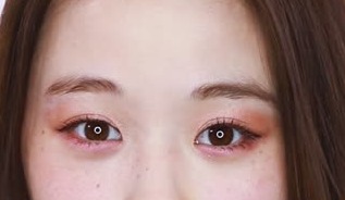 涙袋もメイクで思い通り ぷっくり涙袋をつくるメイク方法とアイテムをご紹介