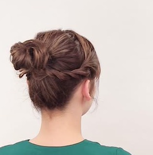 まとめ髪の前髪問題はコレで解決 スッキリした美人に大変身