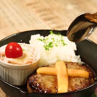 簡単チーズハンバーグレシピ14選 コツをつかんで失敗知らず C Channel 女子向け動画マガジン