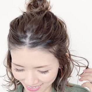 ミディアムパーマのヘアスタイル 大人気の髪型特集
