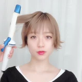ショートボブの後ろをえり足長めに 髪型 ヘアアレンジ14選