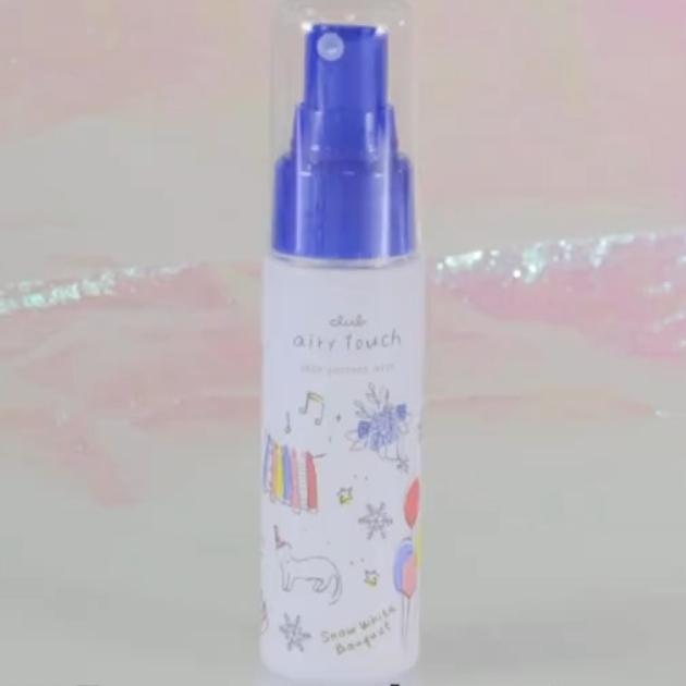 デスクに1本 クラブのミスト化粧水で化粧崩れ 乾燥を防ぐ C Channel 女子向け動画マガジン