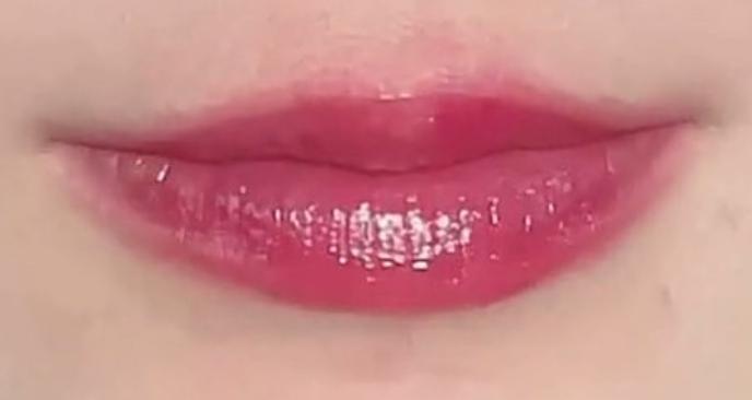 ユアグラム　リップ