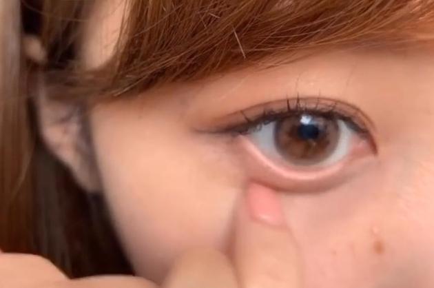 メイクでできるぷっくり涙袋の作り方 自然な書き方とおすすめコスメ