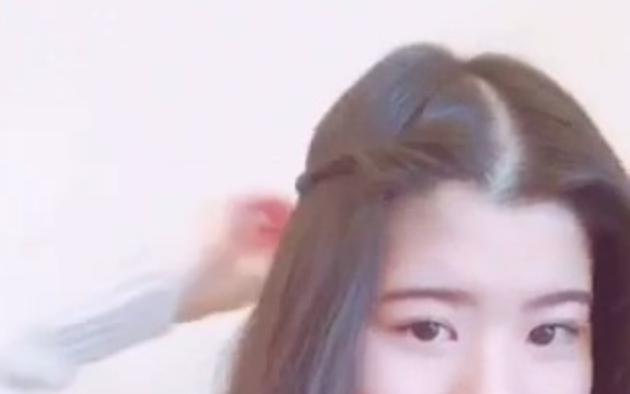 伸ばしかけ前髪の簡単アレンジ26選 邪魔な時期をかわいく乗り切ろう