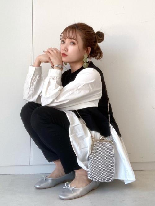 スキニーパンツ　バレエシューズ