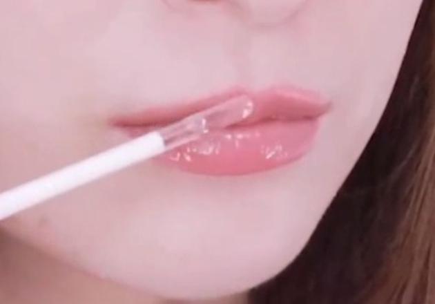 石原さとみリップメイク