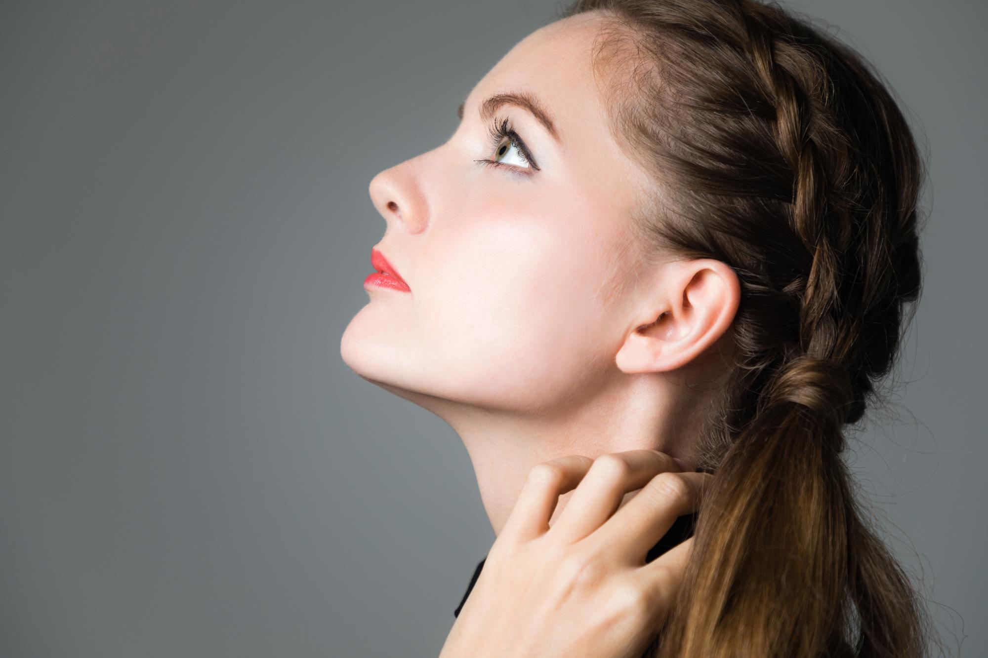 裏編み込みのやり方 Howtoと簡単アレンジカタログ C Channel 女子向け動画マガジン